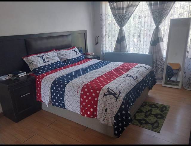 3 BEDROOM FLAT FOR SALE IN PINETOWN CENTRAL